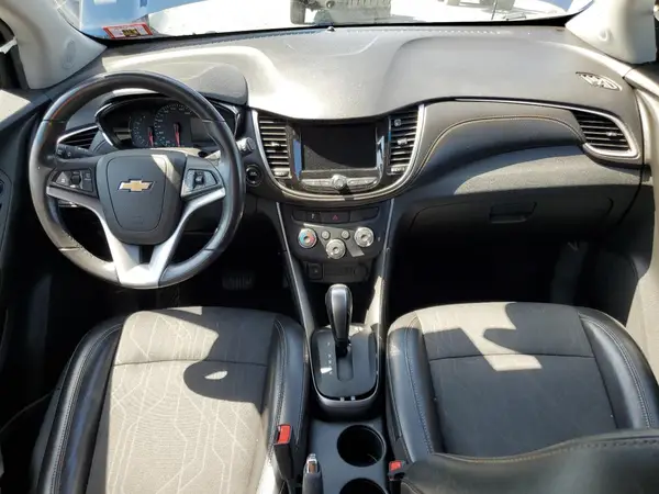 3GNCJLSB9KL349956 2019 CHEVROLET TRAX - Image 8
