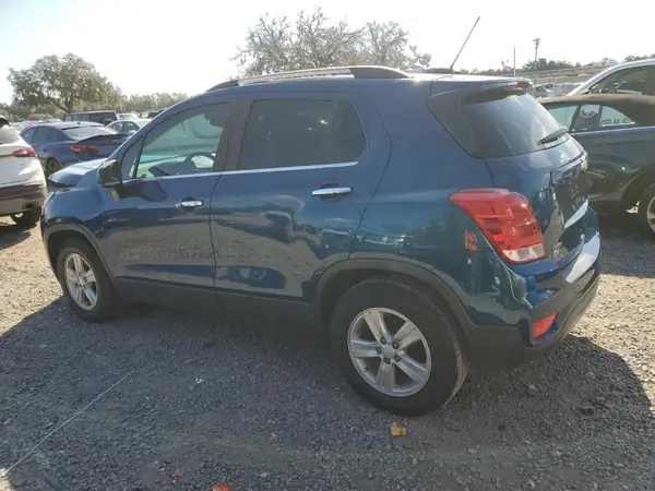 3GNCJLSB9KL363954 2019 CHEVROLET TRAX - Image 2