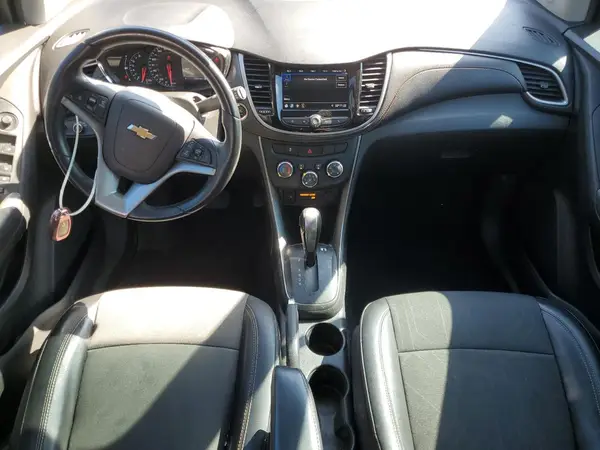 3GNCJLSB9KL363954 2019 CHEVROLET TRAX - Image 8