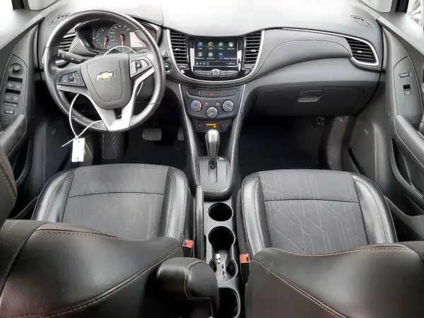 3GNCJLSB9KL368409 2019 CHEVROLET TRAX - Image 8