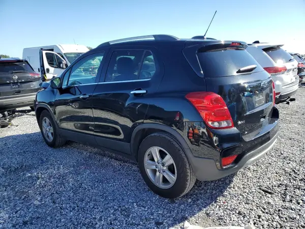 3GNCJLSB9KL391995 2019 CHEVROLET TRAX - Image 2