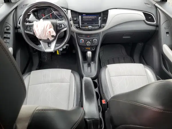 3GNCJLSB9LL112868 2020 CHEVROLET TRAX - Image 8