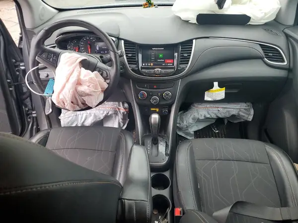 3GNCJLSB9LL138337 2020 CHEVROLET TRAX - Image 8