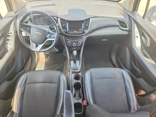 3GNCJLSB9LL140234 2020 CHEVROLET TRAX - Image 8