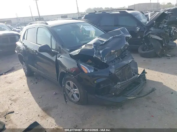 3GNCJLSB9LL166462 2020 CHEVROLET TRAX - Image 1