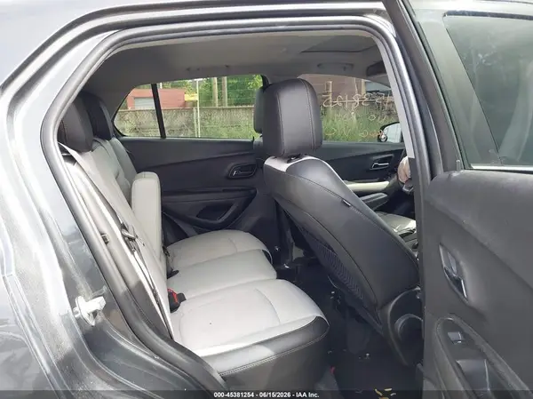 3GNCJLSB9LL177669 2020 CHEVROLET TRAX - Image 8