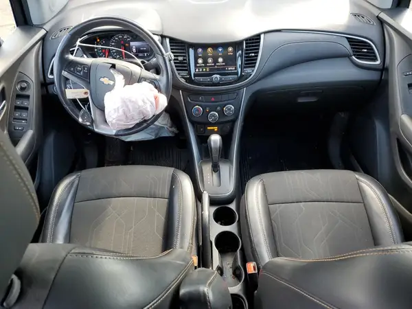 3GNCJLSB9LL188252 2020 CHEVROLET TRAX - Image 8
