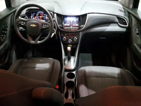 3GNCJLSB9LL227955 2020 CHEVROLET TRAX - Image 8