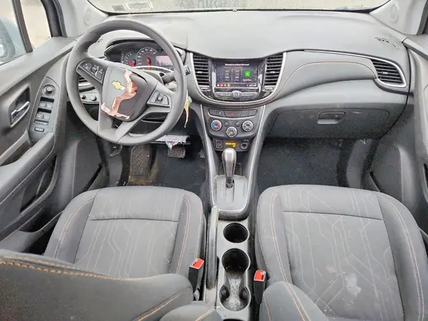 3GNCJLSB9LL258851 2020 CHEVROLET TRAX - Image 8