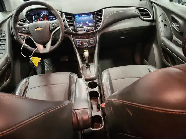 3GNCJLSB9LL267226 2020 CHEVROLET TRAX - Image 8
