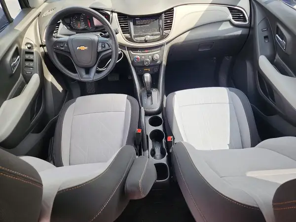 3GNCJLSB9LL321561 2020 CHEVROLET TRAX - Image 8