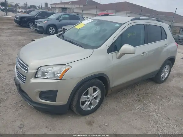 3GNCJLSBXGL115574 2016 CHEVROLET TRAX - Image 2