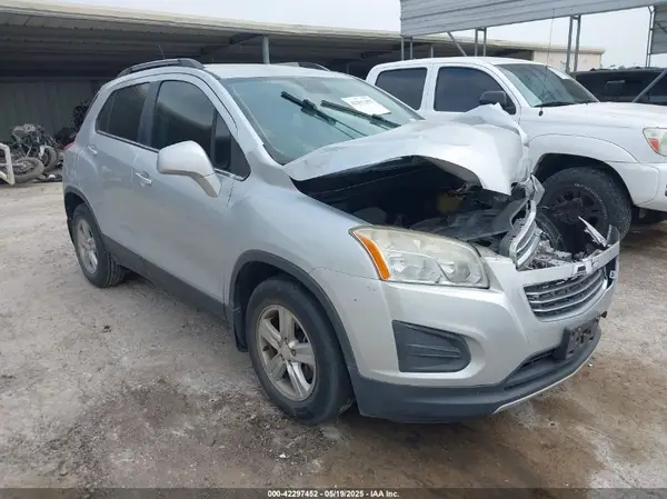 3GNCJLSBXGL126574 2016 CHEVROLET TRAX - Image 1
