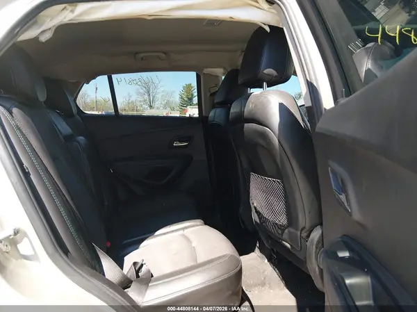 3GNCJLSBXGL156996 2016 CHEVROLET TRAX - Image 8