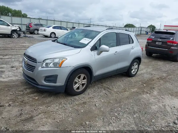 3GNCJLSBXGL184118 2016 CHEVROLET TRAX - Image 2