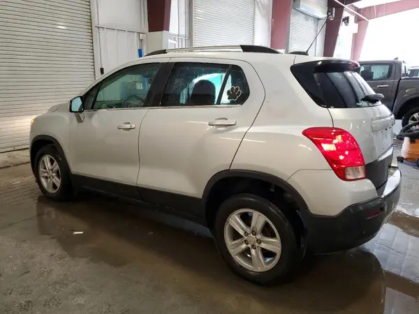 3GNCJLSBXGL197497 2016 CHEVROLET TRAX - Image 2