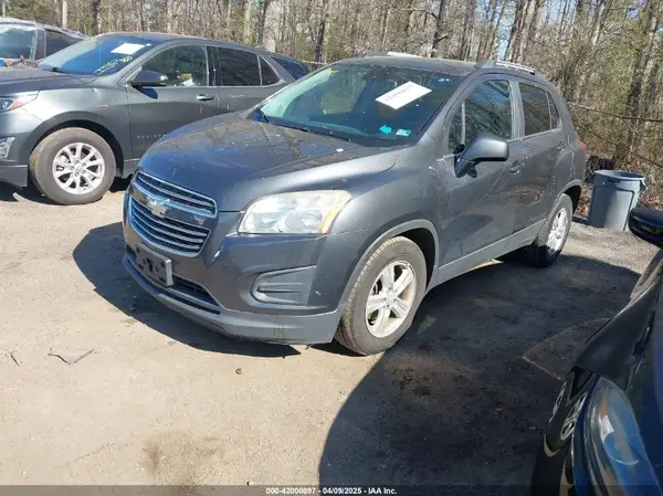 3GNCJLSBXGL219062 2016 CHEVROLET TRAX - Image 2