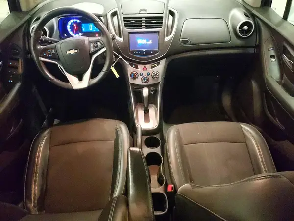 3GNCJLSBXGL233981 2016 CHEVROLET TRAX - Image 8