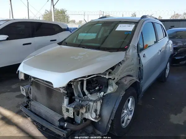 3GNCJLSBXGL235312 2016 CHEVROLET TRAX - Image 2