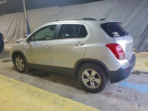 3GNCJLSBXGL255446 2016 CHEVROLET TRAX - Image 2