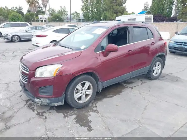 3GNCJLSBXGL258573 2016 CHEVROLET TRAX - Image 2