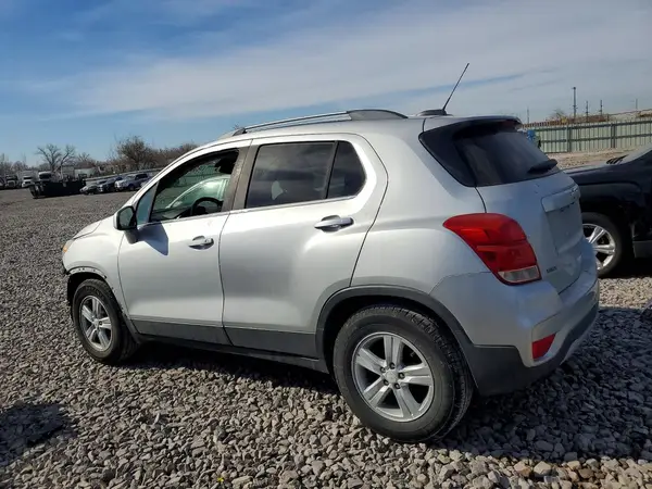 3GNCJLSBXHL162752 2017 CHEVROLET TRAX - Image 2