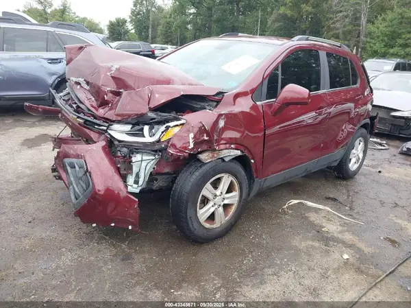 3GNCJLSBXHL179311 2017 CHEVROLET TRAX - Image 2