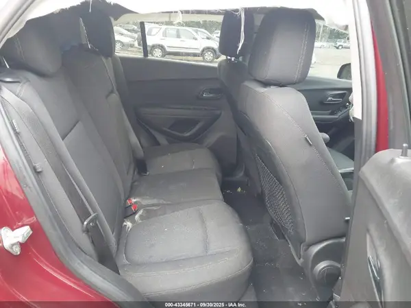 3GNCJLSBXHL179311 2017 CHEVROLET TRAX - Image 8
