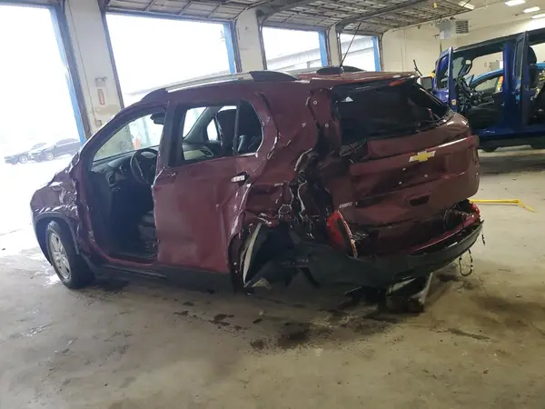 3GNCJLSBXHL182239 2017 CHEVROLET TRAX - Image 2