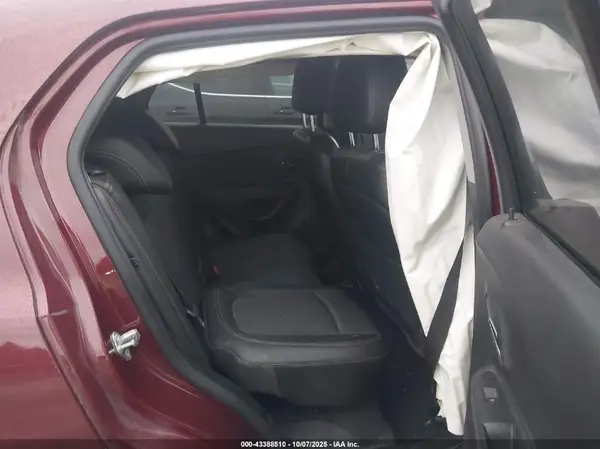 3GNCJLSBXHL209424 2017 CHEVROLET TRAX - Image 8