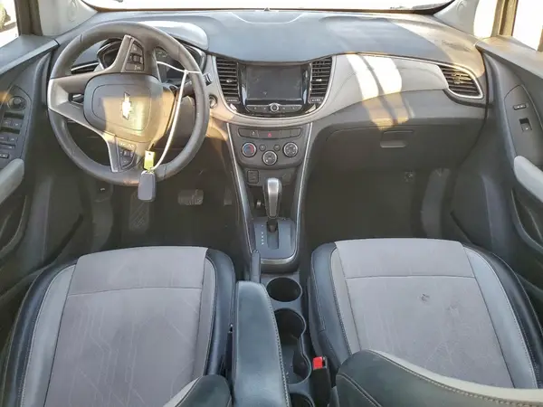 3GNCJLSBXHL256985 2017 CHEVROLET TRAX - Image 8
