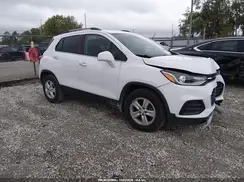 3GNCJLSBXHL290635 2017 CHEVROLET TRAX