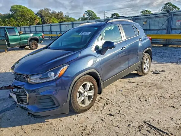 3GNCJLSBXJL179444 2018 CHEVROLET TRAX - Image 2