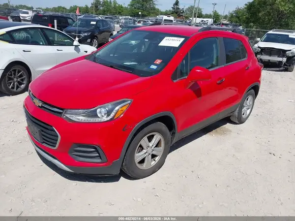 3GNCJLSBXJL191366 2018 CHEVROLET TRAX - Image 2