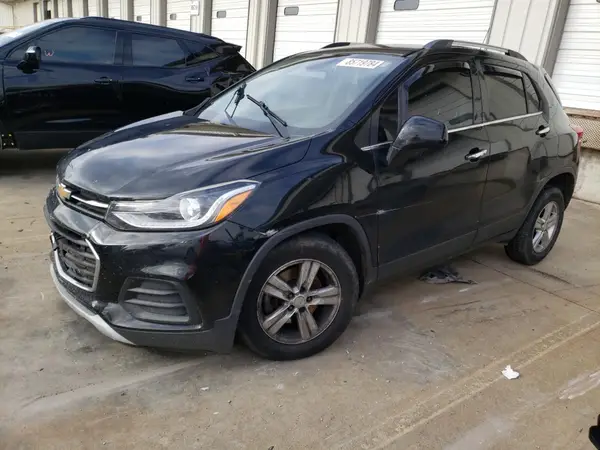 3GNCJLSBXJL195661 2018 CHEVROLET TRAX - Image 1