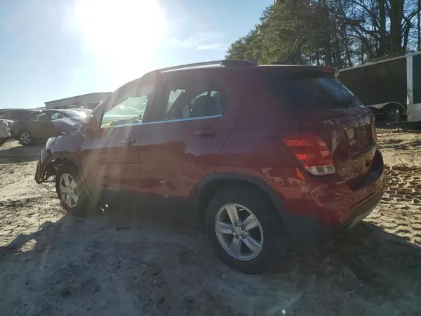 3GNCJLSBXJL197586 2018 CHEVROLET TRAX - Image 2