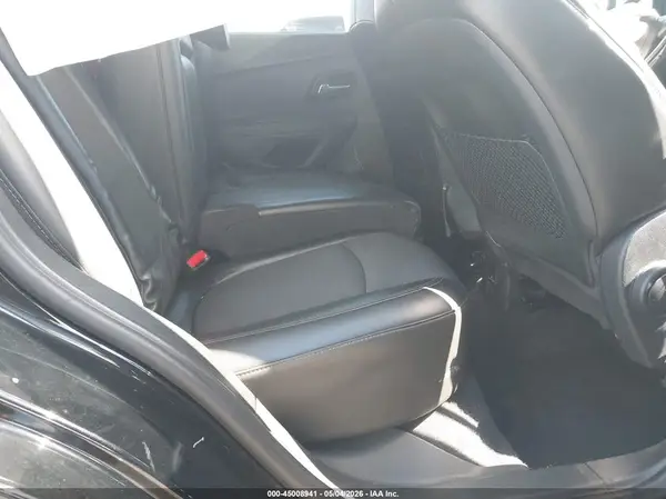 3GNCJLSBXJL214709 2018 CHEVROLET TRAX - Image 8