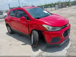 3GNCJLSBXJL215780 2018 CHEVROLET TRAX