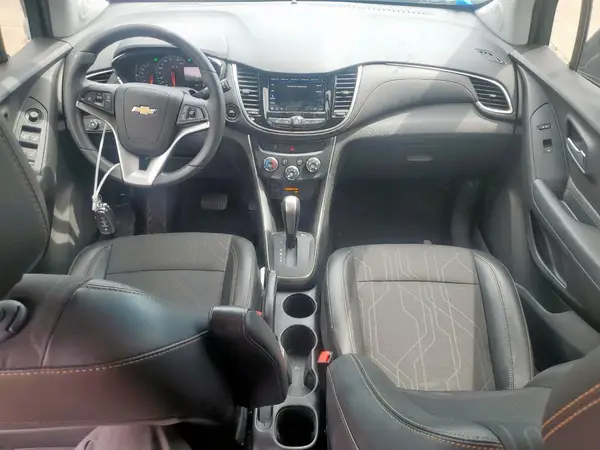 3GNCJLSBXJL221787 2018 CHEVROLET TRAX - Image 8