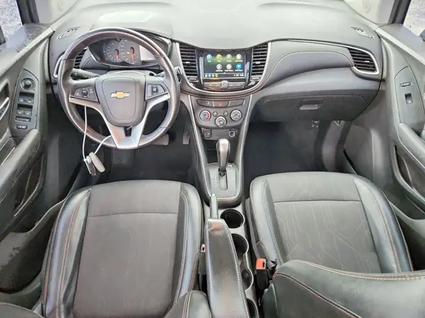 3GNCJLSBXJL228285 2018 CHEVROLET TRAX - Image 8
