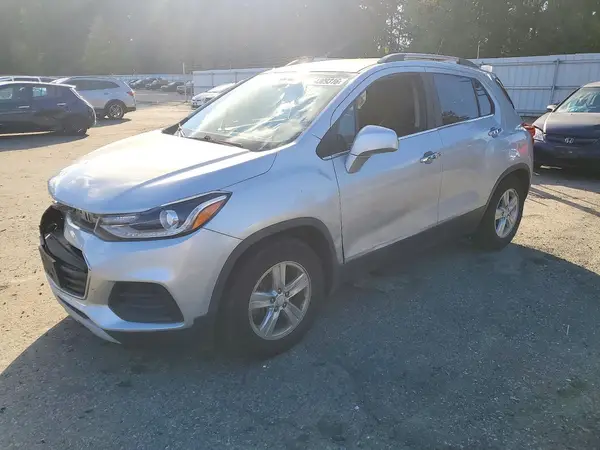 3GNCJLSBXJL263702 2018 CHEVROLET TRAX - Image 1
