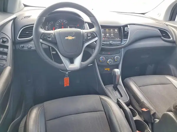 3GNCJLSBXJL272318 2018 CHEVROLET TRAX - Image 8