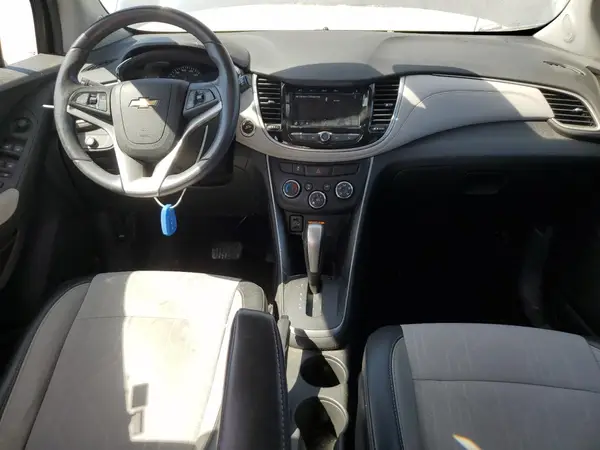 3GNCJLSBXJL349124 2018 CHEVROLET TRAX - Image 8