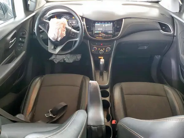3GNCJLSBXJL350922 2018 CHEVROLET TRAX - Image 8