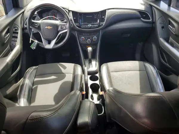 3GNCJLSBXJL371706 2018 CHEVROLET TRAX - Image 8