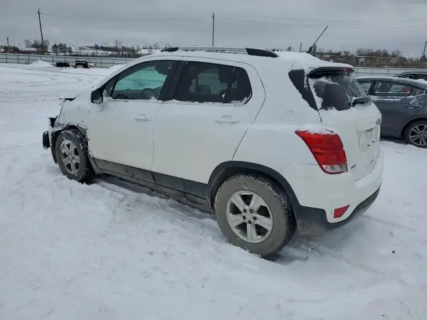 3GNCJLSBXJL402873 2018 CHEVROLET TRAX - Image 2