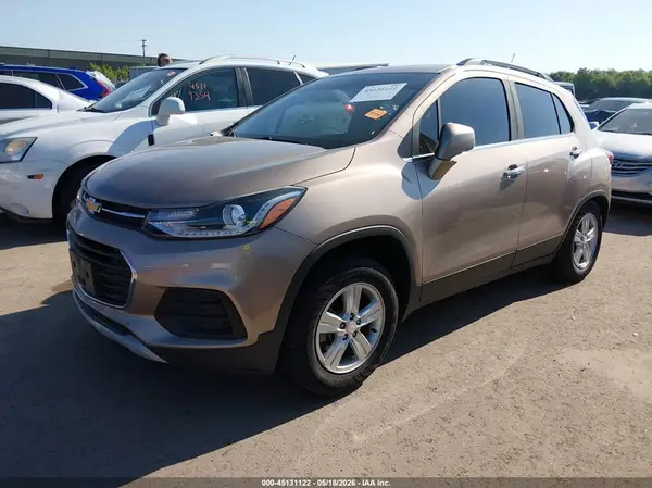 3GNCJLSBXJL419253 2018 CHEVROLET TRAX - Image 2
