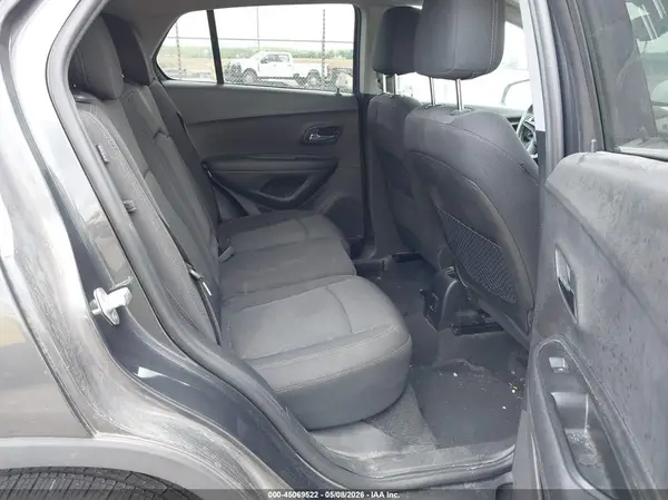 3GNCJLSBXKL113445 2019 CHEVROLET TRAX - Image 8