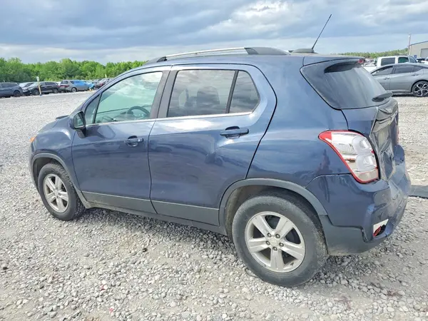 3GNCJLSBXKL119472 2019 CHEVROLET TRAX - Image 2