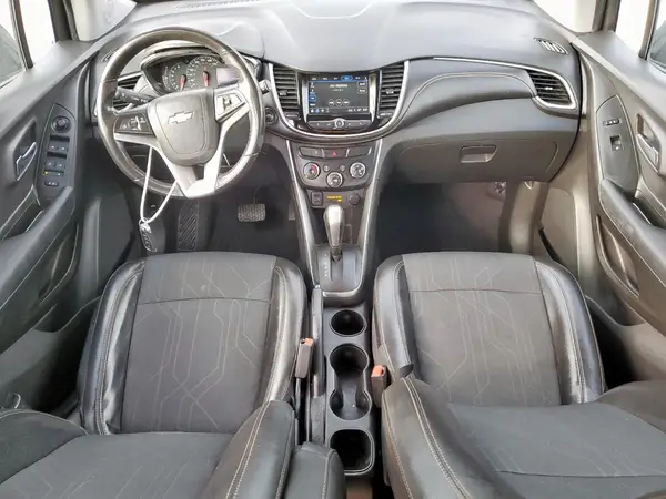 3GNCJLSBXKL121089 2019 CHEVROLET TRAX - Image 8
